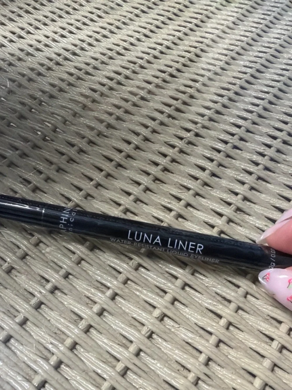 Luna Liner Waterproof Liquid Eyeliner in Black